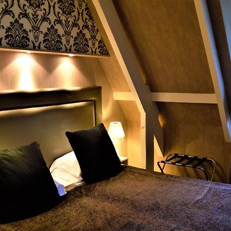Bagnoles de l'Orne Normandie Le Manoir Du Lys, The Originals Relais酒店 外观 照片